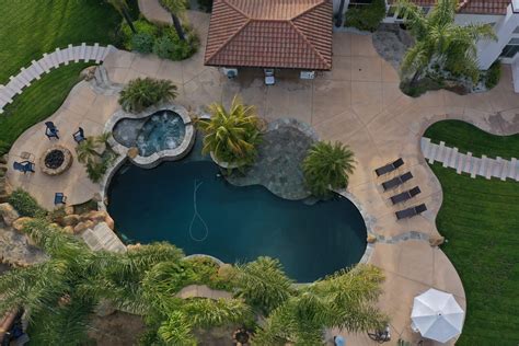 luxury residential treatment.